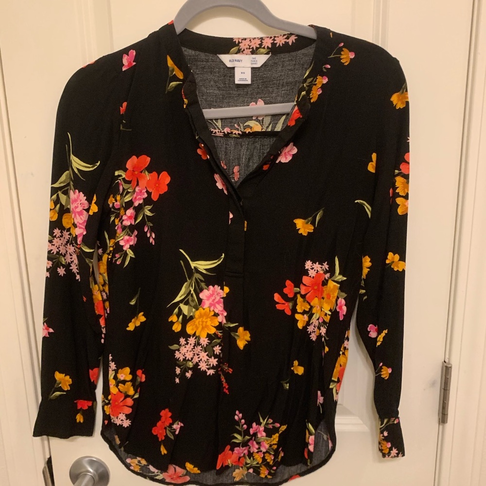 Floral top